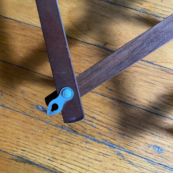 Vintage Wooden Hanger System - Picture 8 of 9